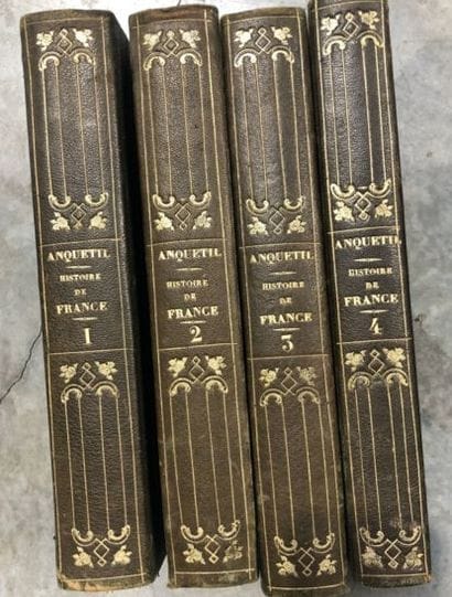 Ensemble de livres
Set of about 18 volumes...