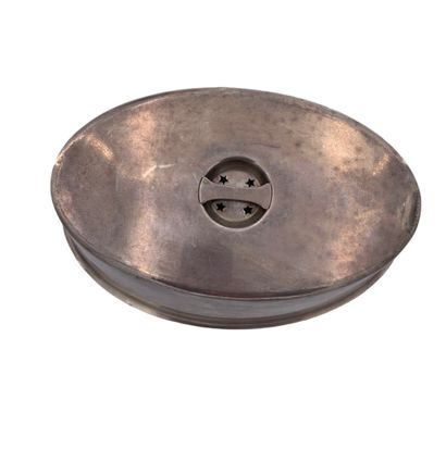 Deux cloches couvre-plat en métal argenté,...