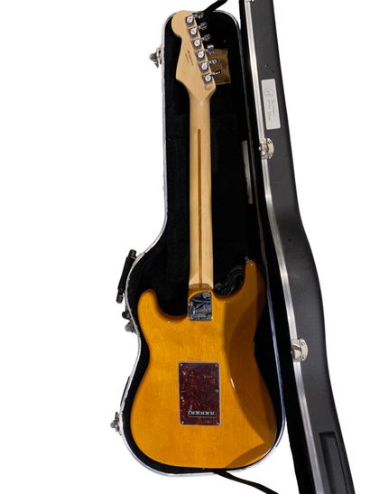 Guitare électrique Solidbody FENDER, modèle...