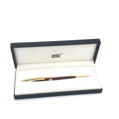 STYLO PORTE MINE MONTBLANC Meisterstuck 165
Résine...