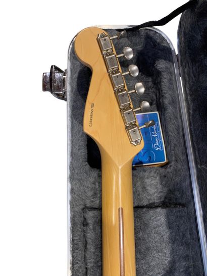 Guitare électrique Solidbody FENDER, modèle...