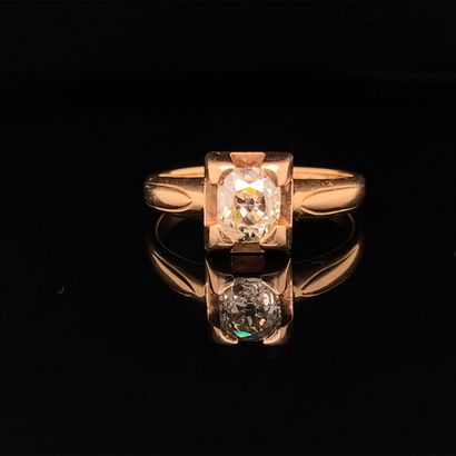 BAGUE en or et diamant
Gold ring (750‰) adorned...