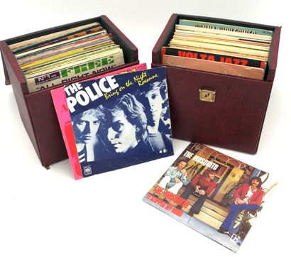 Lot deux boites de 45 tours pop
Lot two boxes,...
