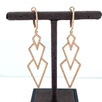 Paire de BOUCLES D'OREILLES en or rose et...