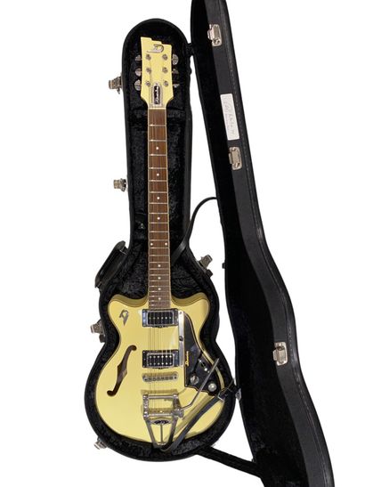 Guitare électrique Solidbody DUESENBERG,...