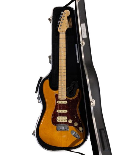 Guitare électrique Solidbody FENDER, modèle...