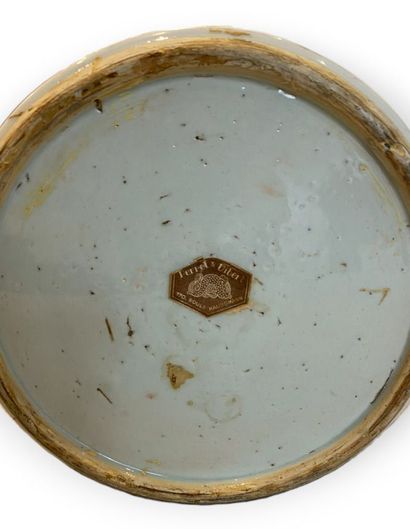CHINA - QIANLONG period (1736 - 1795)
Polychrome...