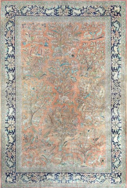 Original et grand tapis Ghoum en soie, Iran
Vers...