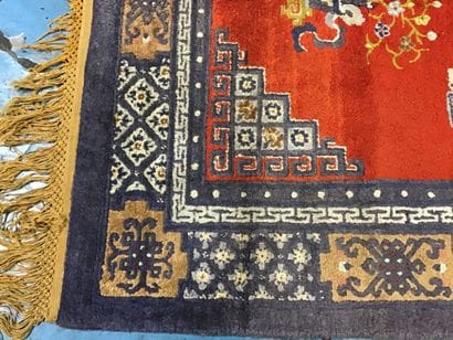 En soie, Chine. 
Chine. 
Milieu XXème. 
Velours...