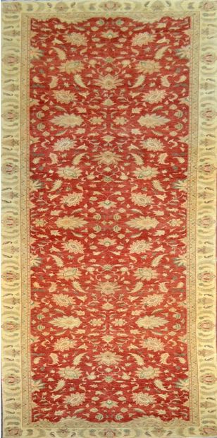 Exceptionnel et très important tapis Mahal,...
