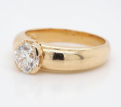 BAGUE solitaire en or, diamant.
Gold (750‰)...
