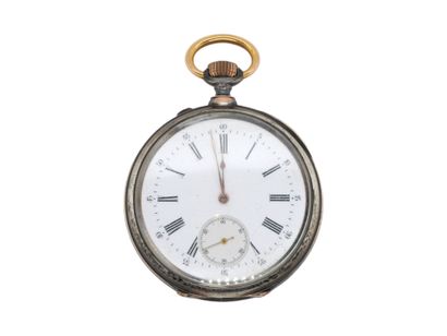 LIP
Yellow gold chronometer gousset WATCH...