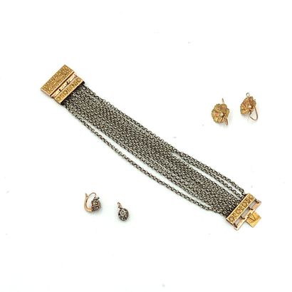 * Lot de BIJOUX divers en or 
* Lot including:
-...