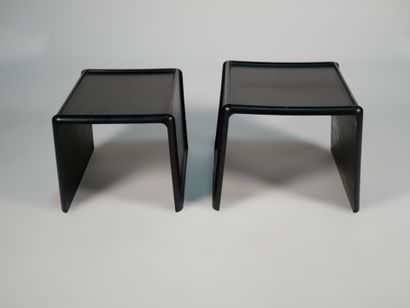 Peter GHYCZY, HORN COLLECTION Éditeur, table...