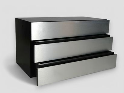 TRAVAIL FRANCAIS dans le goût de Dieter RAMS...