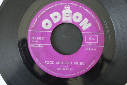 Lot de 2 vinyles
The Beatles
Odeon EMI MO...