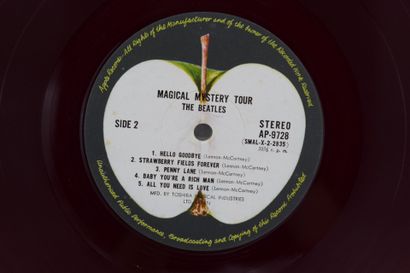 Set of 2 vinyl records
The Beatles Japan
Odeon...