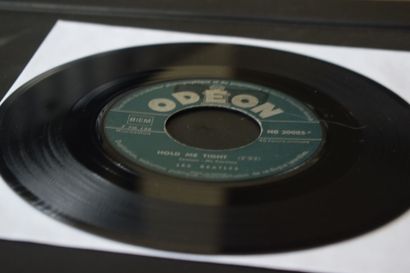 Lot de 3 vinyles
The Beatles
Odeon EMI 7...