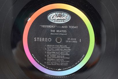 Set of 4 vinyl records
The Beatles US
Capitol...