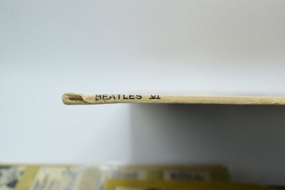 Set of 2 vinyl records
The Beatles US
Capitol...