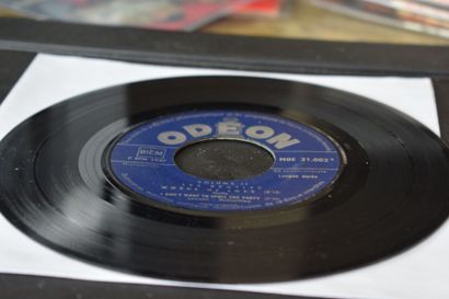 1 vinyle
The Beatles
Odeon EMI MOE 21002...