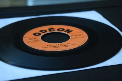 Lot de 2 vinyles
The Beatles
Odeon SO 10107...