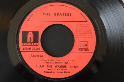 Lot de 3 vinyles
The Beatles
Odeon EMI SMO...