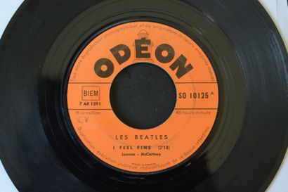 Lot de 2 vinyles
The Beatles
Odeon SO 10125...