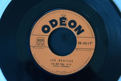 Lot de 2 vinyles
The Beatles
Odeon SO 10112...