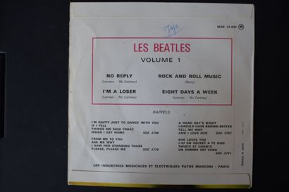 Lot de 2 vinyles
The Beatles
Odeon EMI MOE...