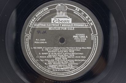 Set of 2 vinyl records
The Beatles Peruvian
Odeon...