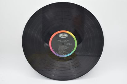 Set of 2 vinyl records
The Beatles US
Capitol...