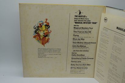 Set of 2 vinyl records
The Beatles Japan
Odeon...