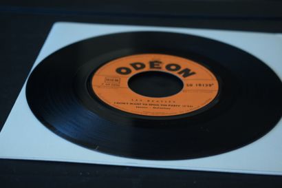Lot de 3 vinyles
The Beatles
Odeon SO 10129...
