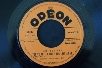 Lot de 2 vinyles
The Beatles
Odeon SO 10132...