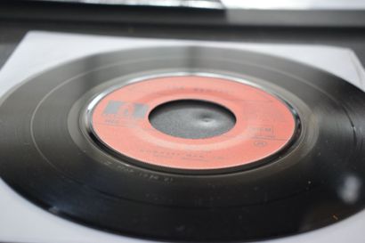 Lot de 3 vinyles
The Beatles
Odeon EMI MEO...