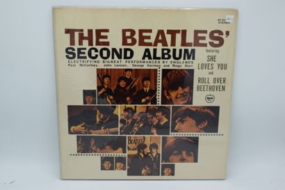 Set of 3 vinyl records
The Beatles Japan
Apple...