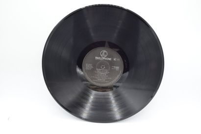 Set of 3 vinyl records
The Beatles Belgium
Apple...