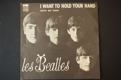 Lot de 2 vinyles
The Beatles
Odeon 7 SO 10099...