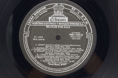 Set of 2 vinyl records
The Beatles Peruvian
Odeon...