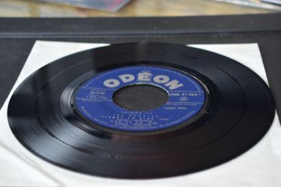 Lot de 3 vinyles
The Beatles
Odeon EMI MOE...