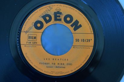 Lot de 3 vinyles
The Beatles
Odeon SO 10129...
