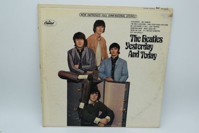 Set of 4 vinyl records
The Beatles US
Capitol...
