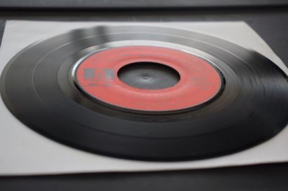 Lot de 3 vinyles
The Beatles
Odeon EMI MEO...