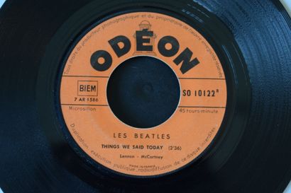 Lot de 2 vinyles
The Beatles
Odeon SO 10121...