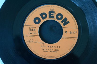 Lot de 2 vinyles
The Beatles
Odeon SO 10112...