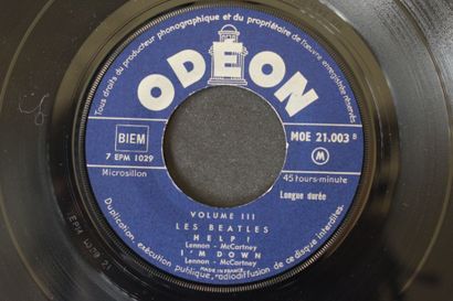 Lot de 3 vinyles
The Beatles
Odeon EMI MOE...