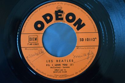 Lot de 2 vinyles
The Beatles
Odeon SO 10112...
