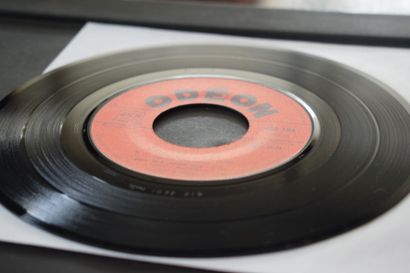 Lot de 4 vinyles
The Beatles
Odeon EMI MEO...