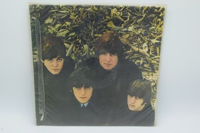 Set of 2 vinyl records
The Beatles Peruvian
Odeon...